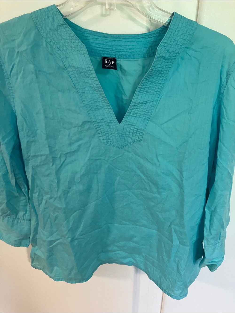 GAP Women's Teal V-Neck Tunic Top